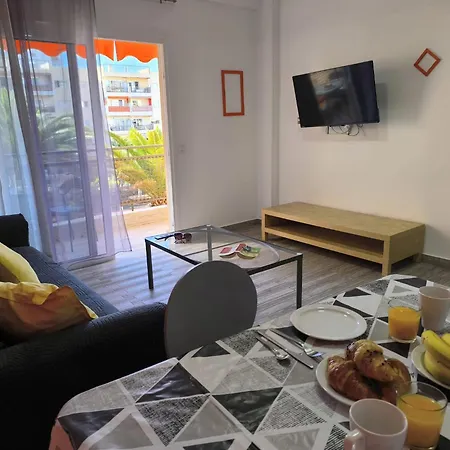 Cris Sol Living Los Cristianos (Tenerife)